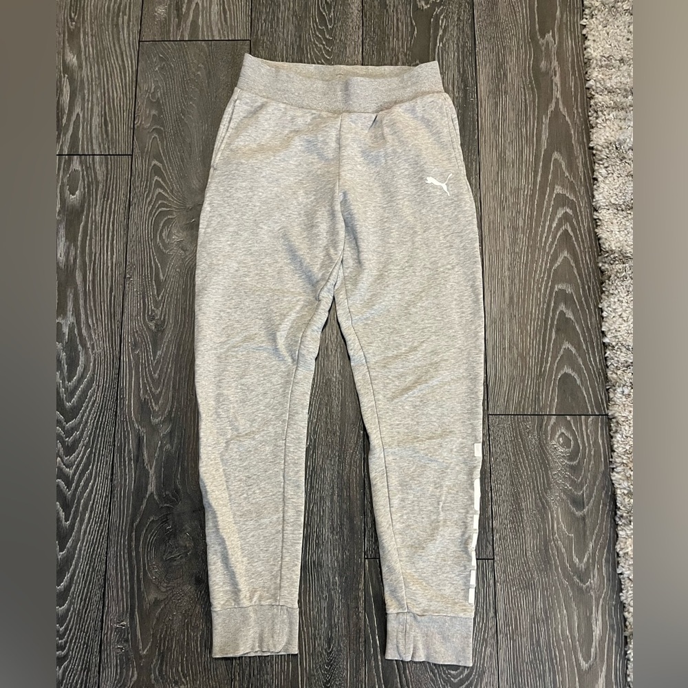 Puma: Sweat pants